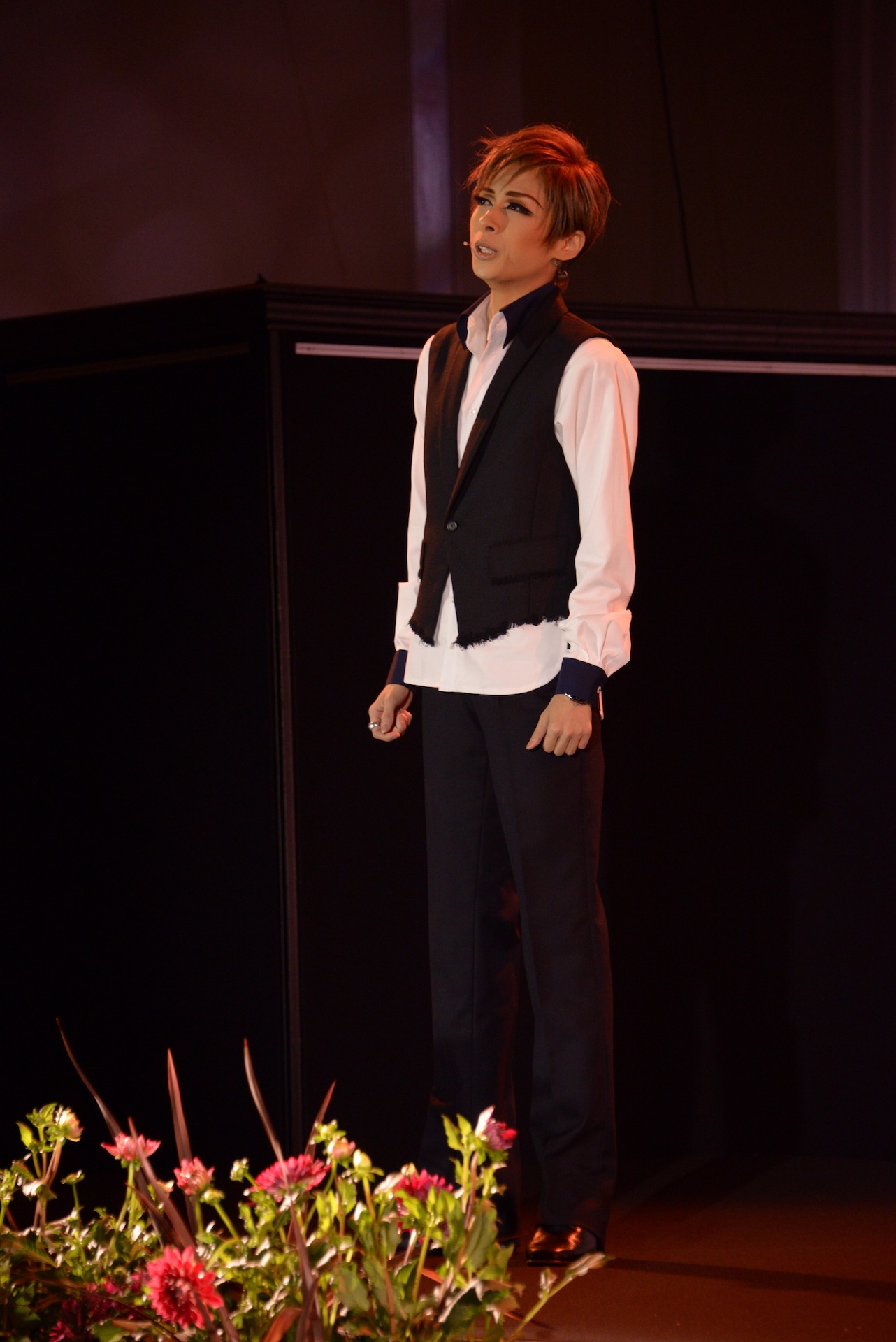 宝塚歌劇花組「Musical『ハンナのお花屋さん ─Hanna’s Florist─』」制作発表会より。明日海りお。