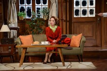 初風緑演じるベルトン。