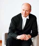 パーヴォ・ヤルヴィ (c)Julia Baier