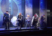 「Fate/Grand Order THE STAGE -神聖円卓領域キャメロット-」ゲネプロより、円卓の騎士を演じる5人。