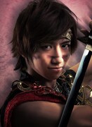 納谷健演じる恵比三（虹バージョン）。