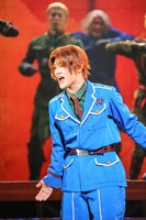 ミュージカル「ヘタリア～in the new world～」ゲネプロより、長江崚行演じるイタリア。
