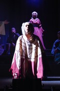 「イムリ」より。(撮影:鏡田伸幸)