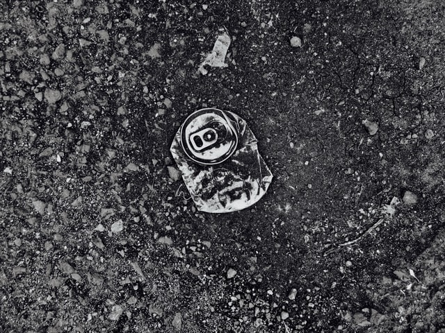 KIKIKIKIKIKI「悲劇的」、きたまり「終わりの色彩が強くでる上演に」