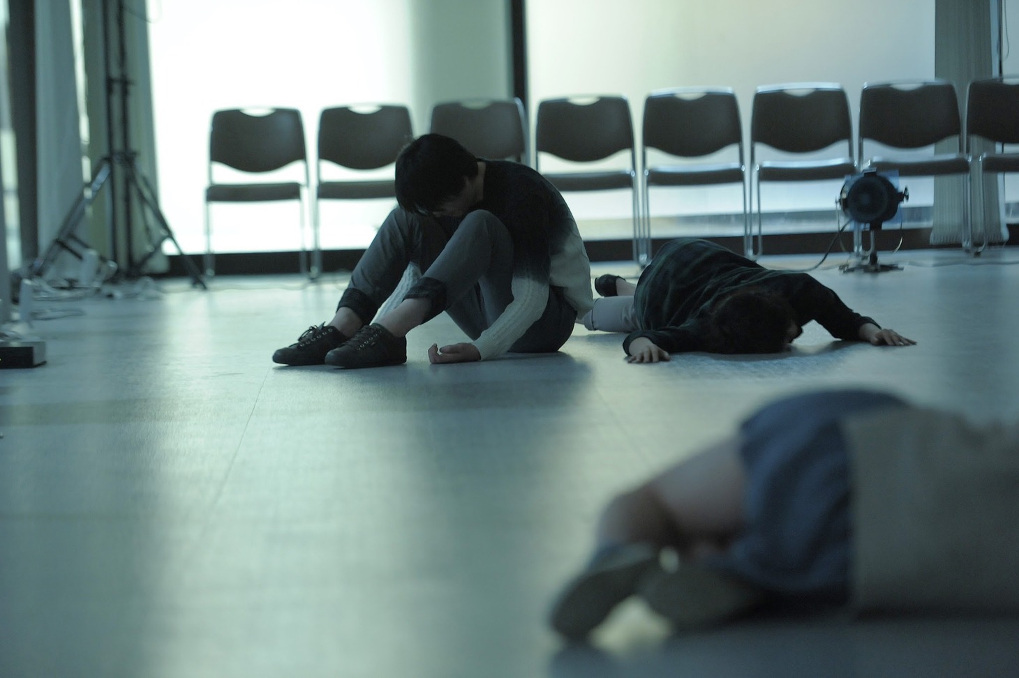 「クラウデッド」より。（photo:GO）