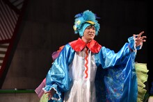 蔵田尚樹演じるバード貴族。