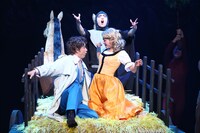 ミュージカル「ヤングフランケンシュタイン」より。(c)Takayuki Shimizu