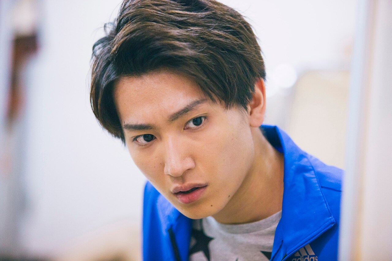 三浦直之脚本、スミス監督「幽体離脱した男」より。金子大地。