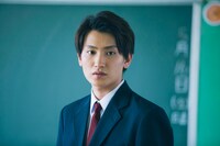 三浦直之脚本、スミス監督「幽体離脱した男」より。金子大地。