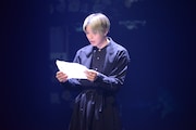 「幽劇」公開ゲネプロより、荒木宏文演じる桃仙。