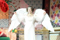 「Glorious!」より。