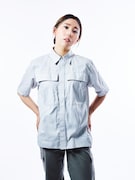 鎹さやか演じるコシノトメ。