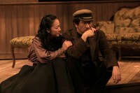 シス・カンパニー公演 KERA meets CHEKHOV Vol.3 / 4「ワーニャ伯父さん」より。（撮影：加藤孝）