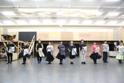 「ミュージカル・コメディ『パジャマゲーム』」稽古場より。（撮影：花井智子）