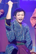 ミュージカル「『しゃばけ』弐 ～空のビードロ・畳紙～」ゲネプロより、齋藤健心演じる平太。（撮影：鏡田伸幸）