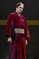 ミュージカル「『しゃばけ』弐 ～空のビードロ・畳紙～」ゲネプロより、滝川英治演じる佐助。（撮影：鏡田伸幸）