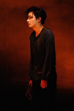 「百鬼オペラ『羅生門』」より。柄本佑。（撮影：渡部孝弘）