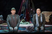 こまつ座 第119回公演「円生と志ん生」より。(撮影:谷古宇正彦)