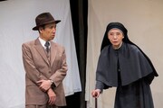こまつ座 第119回公演「円生と志ん生」より。(撮影:谷古宇正彦)
