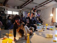 女の子には内緒「手のひらコロニー」より。(c)blanClass