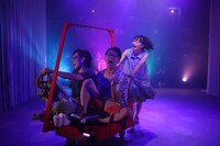 ロロ vol.13「BGM」より。（撮影：三上ナツコ）