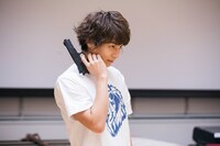 「舞台『青の祓魔師』島根イルミナティ篇」プレ稽古より、宮崎秋人。