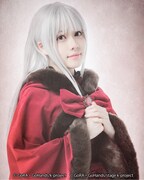 礒部花凜演じる櫛名アンナ。