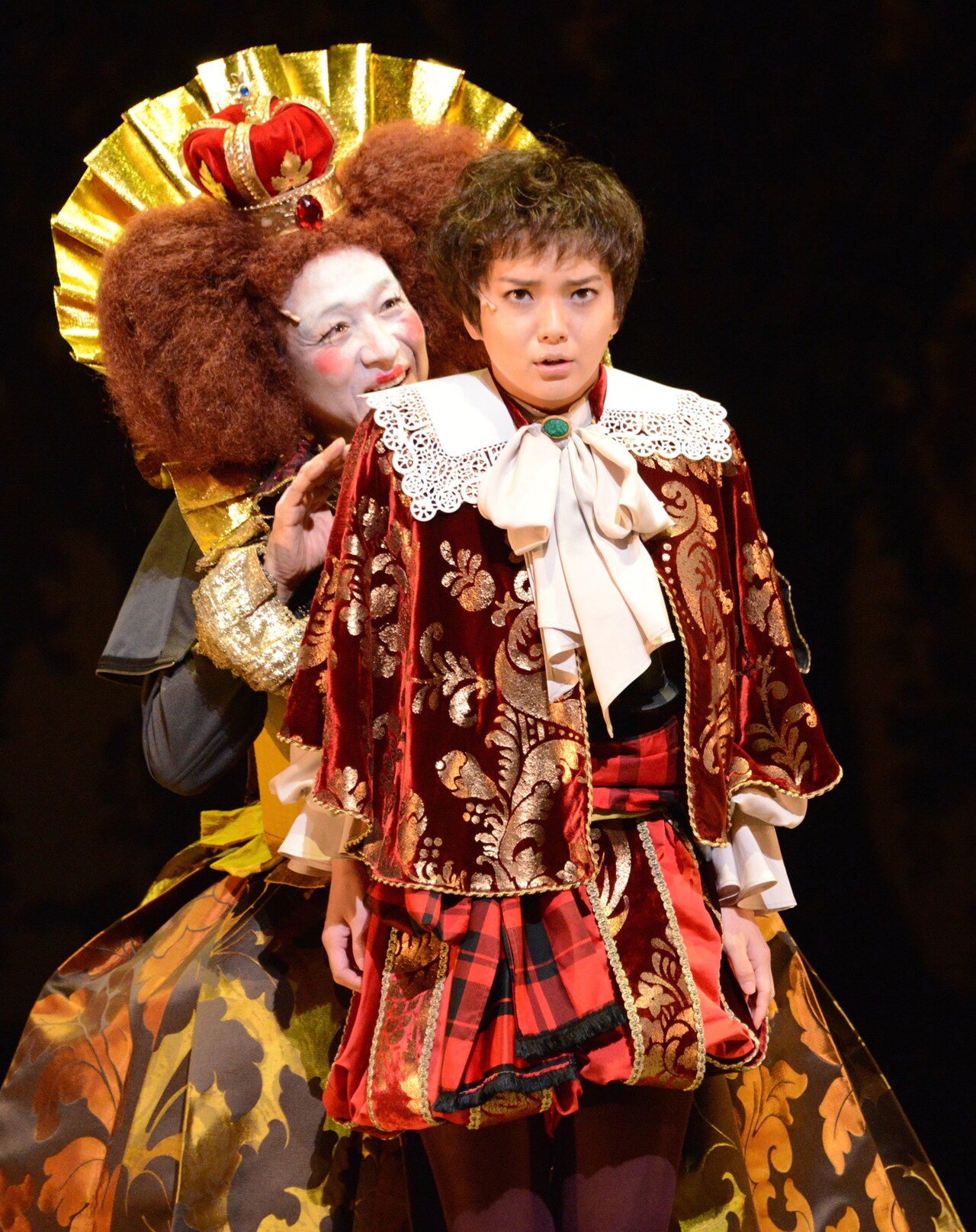 生演奏で彩る、白井晃×多部未華子「オーランドー」小日向文世が七変化