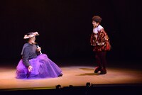 KAAT×パルコ プロデュース公演「オーランドー」フォトコールより。