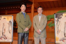 左から野村萬斎、池澤夏樹。