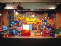 2017年に上演された「チッハーとペンペン」より。