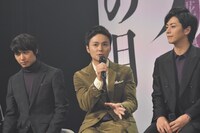 木村了（中央）