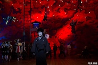 「渋谷・コクーン歌舞伎 第十五弾『四谷怪談』」より。(c)明緒