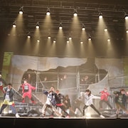 「TOKYO TRIBE」梅棒とラッパー達が、原作の“アツさ”具現化