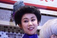 「土佐堀川 近代ニッポン―女性を花咲かせた女 広岡浅子の生涯」囲み取材より。大隈綾子役の紫とも。