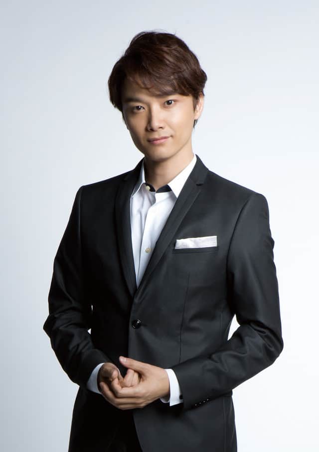 井上芳雄 18名迎える2時間18分のコンサート 宮川彬良まつり に出演 ステージナタリー 井上芳雄 18名迎える2時間18分のコンサート 宮川彬良まつり に出演 ステージナタリー