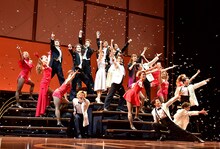 劇団四季「ソング＆ダンス 65」公開舞台稽古より。（撮影：荒井健）