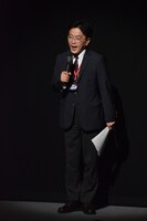 製作総指揮の加藤昌史。