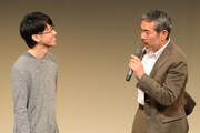 左から鍛治本大樹、原口健太郎。