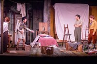 ヨーロッパ企画 第36回公演公演「出てこようとしてるトロンプルイユ」より。（撮影：清水俊洋）