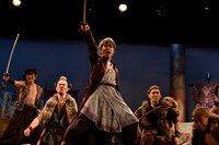 クロジ第16回公演「銀の国 金の歌」より。