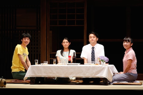 ala Collectionシリーズvol.10「坂の上の家」より。