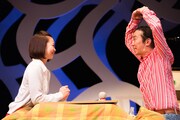 木ノ下歌舞伎「心中天の網島ー2017リクリエーション版ー」より。(撮影:松見拓也)