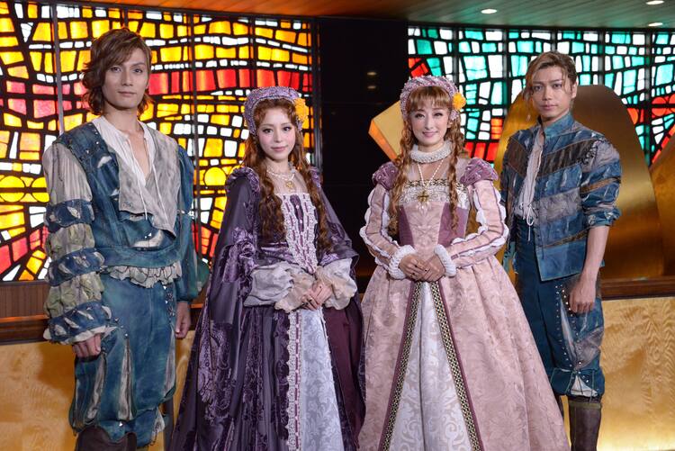 レディ・ベス☆DVD3枚組☆花總まり☆山崎育三郎☆ Lady Bess