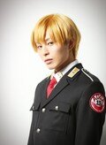 Acca 荒木宏文演じるジーン取り巻く噂と陰謀を暗示するビジュアル 追加席も ステージナタリー