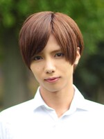 逆巻アヤト役の荒一陽。