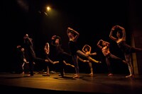 TOYOTA CHOREOGRAPHY AWARD 2016 受賞者公演 平原慎太郎 OrganWorks 「聖獣～live with a Sun～」より。（撮影：加藤甫）