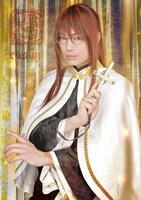 松本祐一演じるクロスビー牧師。