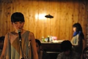 マームと誰かさん・ごにんめ名久井直子さん(ブックデザイナー)とジプシーより。(撮影:橋本倫史)