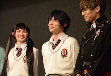 左から神木出雲役の大久保聡美、奥村燐役の北村諒、奥村雪男役の宮崎秋人。